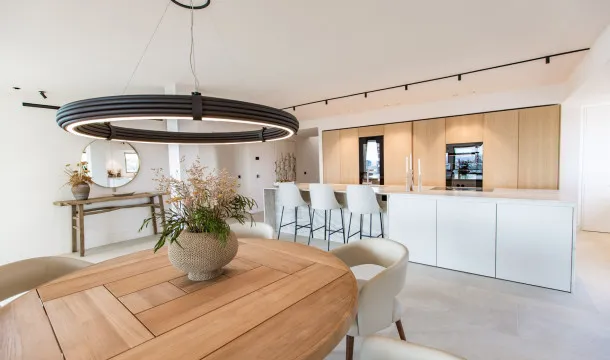 Renovated penthouse with panoramic terraces overlooking Palma — photo 10