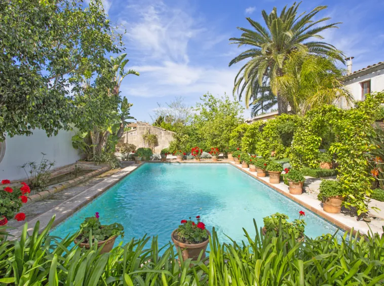 Ref.4206T – Traditional Mallorcan Village House with Great Potential in Calvià Village — photo 5