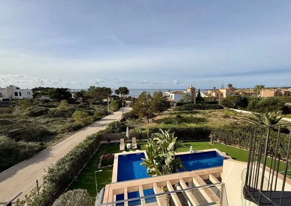 Semi-detached house in Calle Vivaldi, 2, Cala Pi-Vallgornera, Llucmajor — photo 1