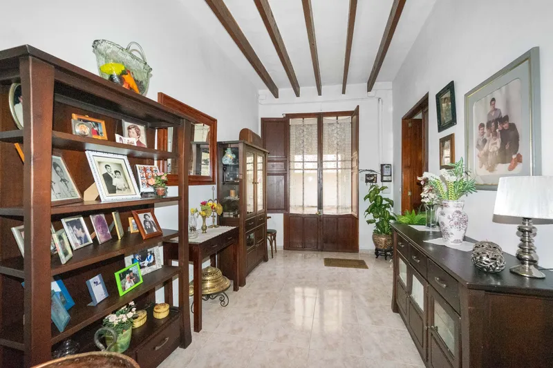 Charming house with large garden and garage in Felanitx — photo 4