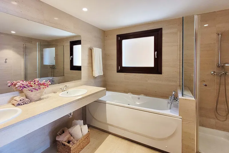 2-bedroom apartment with sea access for rent — photo 8