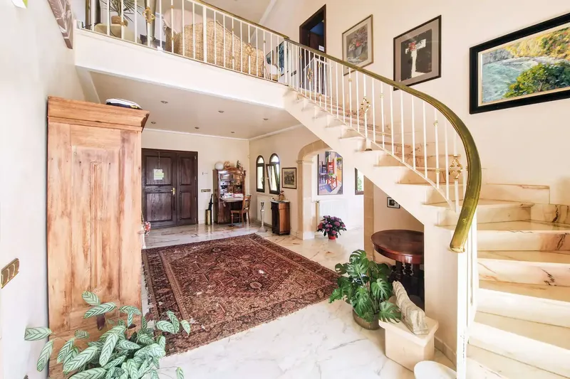 Detached chalet with exceptional potential — photo 11