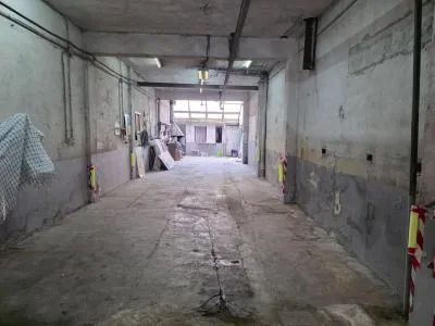 Warehouse - Inca (Avenida Reyes Católicos), Built Surface 90m² — photo 2
