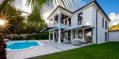 Exclusive Villa with Absolute Privacy and Modern Elegance — photo 3