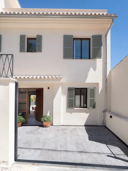 Villa with pool, roof terrace and panoramic views – Gènova — photo 2