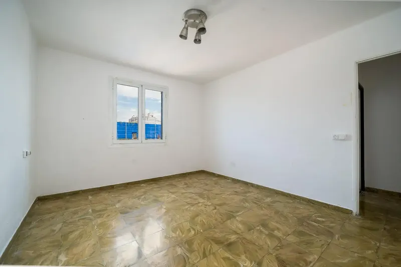 Piso en venta en Carrer Pilar Montaner — photo 10