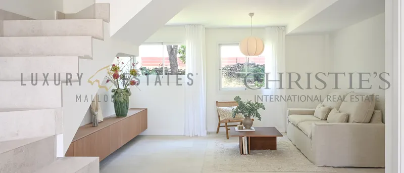 Modern renovated triplex penthouse in Cas Catalá with sea views within walking distance of the harbor — photo 4