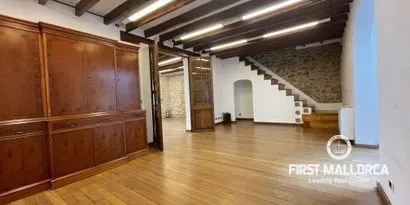 Real Estate Picture 0 Ref. No. 81613 — photo 1