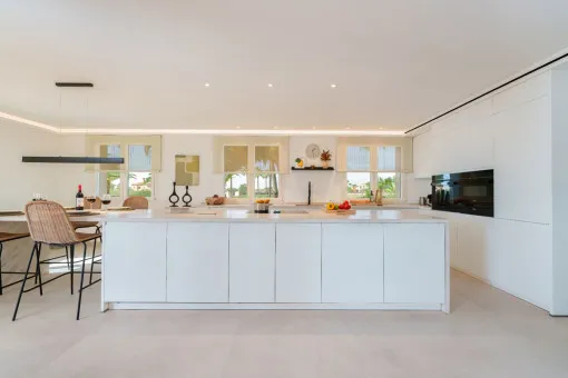 Santanyi, Mediterranean luxury redefined – Exclusive design villa with premium features and privacy near Santanyí — photo 12