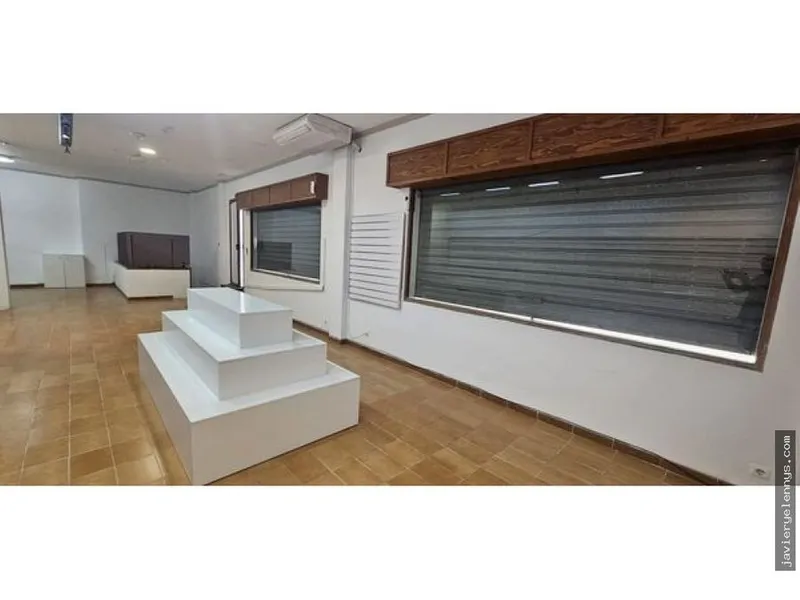 Rental of premises on Calle del Mercadal — photo 7