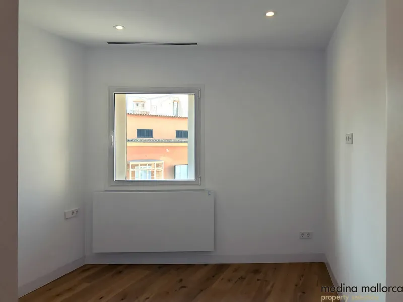 Completely renovated penthouse in the old town of Palma — photo 10