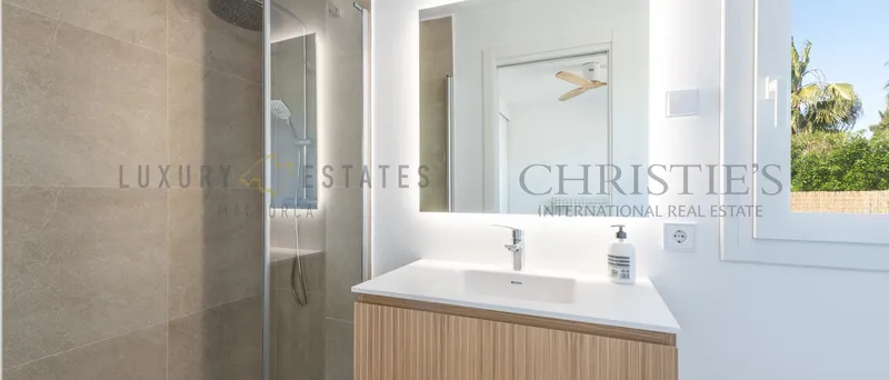 New build villa in Sa Rapita in the south of Mallorca with partial sea views — photo 7