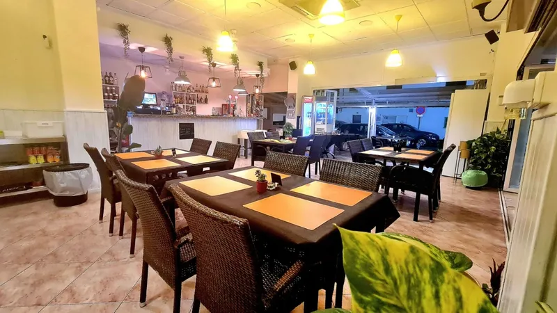 Cafeteria in the center of Cala Ratjada — photo 7