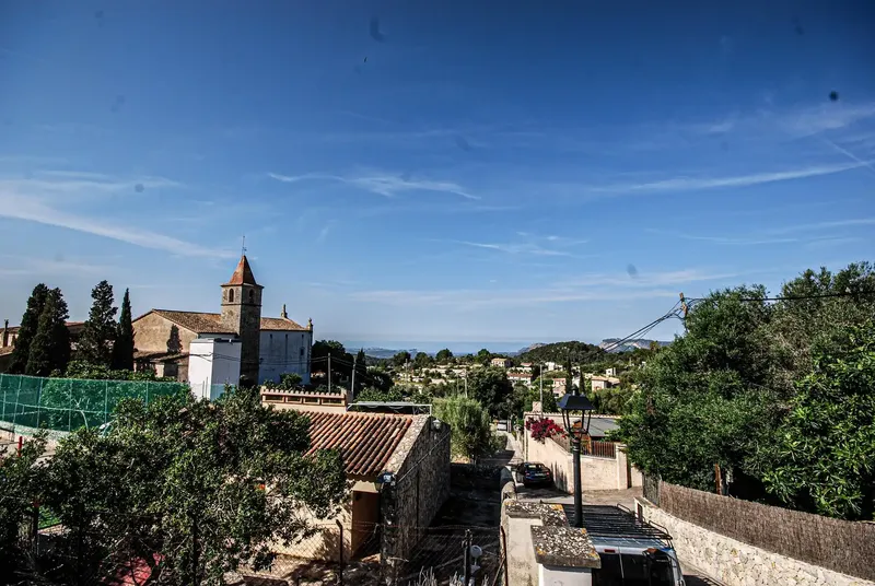Charming Village House in Galilea - Fully Renovated and Ready to Move In — photo 8
