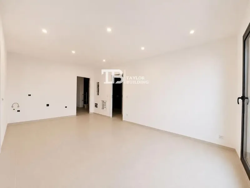 Taylor Building offers this exclusive one-bedroom apartment with bathroom and balcony, located in the quiet area of Son Ferrer, Calvià, Balearic Islands — photo 10