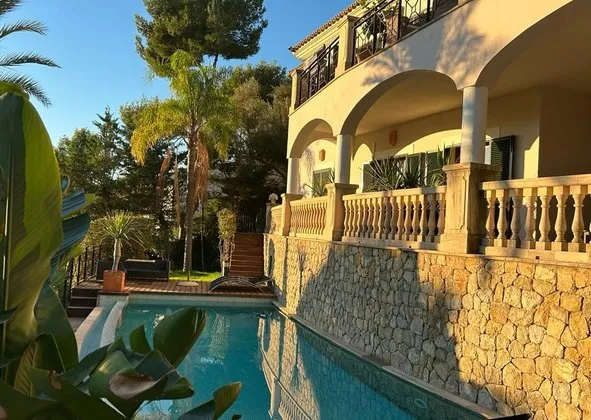 Detached house in Calle de Sant Josep, Costa d'En Blanes, Calvià — photo 1