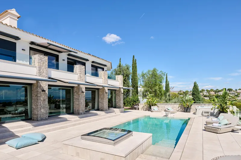 Stylish luxury villa with sea views in Bendinat - Marcel Remus Real Estate — photo 8