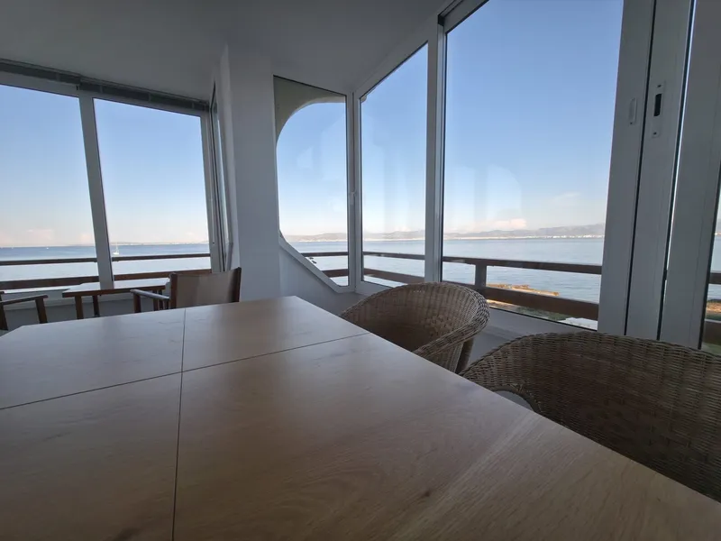 Apartment in Cala Blava facing the sea, for temporary rent. — photo 7