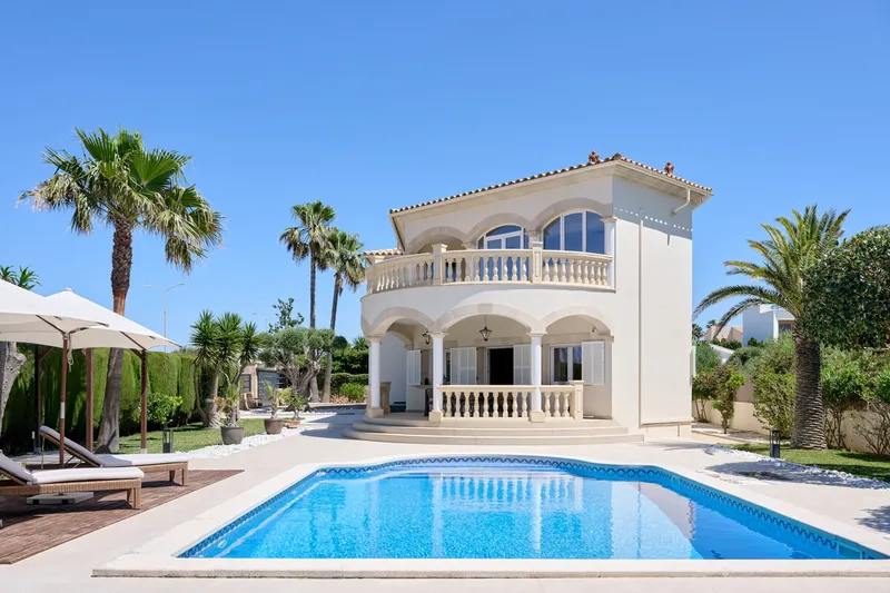 Family villa with fantastic views of the sea and the coast of Palma in Sa Torre - Marcel Remus Real Estate — photo 3