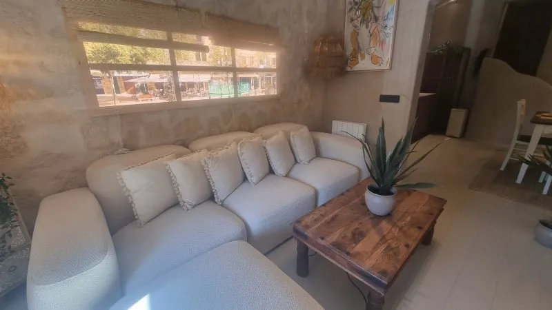 Renovated apartment on 2nd floor with small terrace in the center of Llucmajor -- AP 20 VK — photo 3