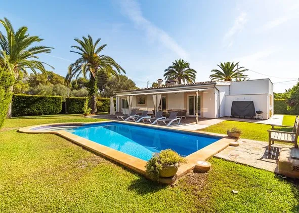 Detached house in Gal.Les, Cala Murada, Manacor — photo 1