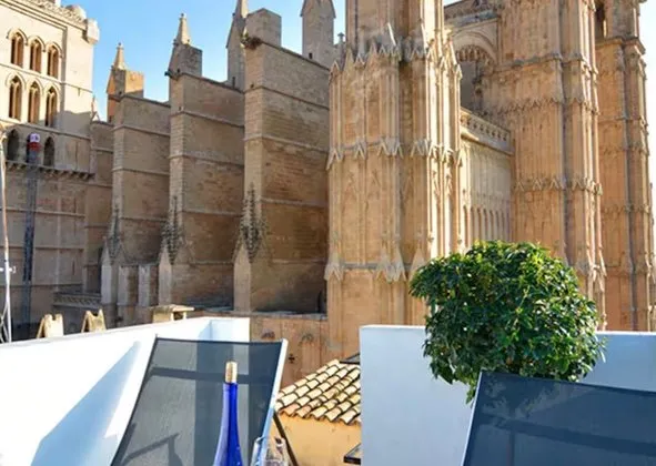 Penthouse in Calle del Palau Reial, 25, La Seu, Palma de Mallorca — photo 1