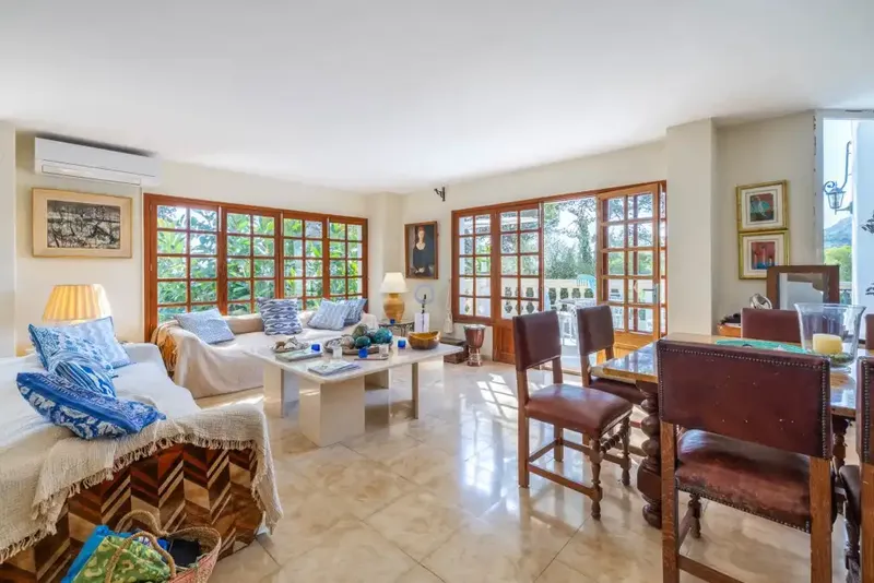 This large family villa is for sale in the seaside village of Font De Sa Cala, near the castle town of Capdepera — photo 8