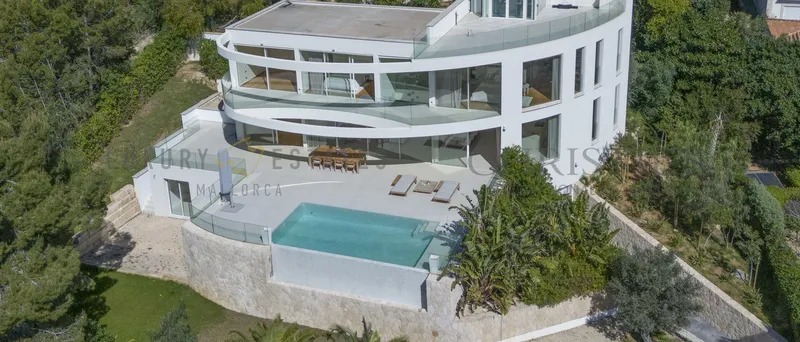 Spacious modern villa in Puerto de Andratx within walking distance of the marina — photo 1