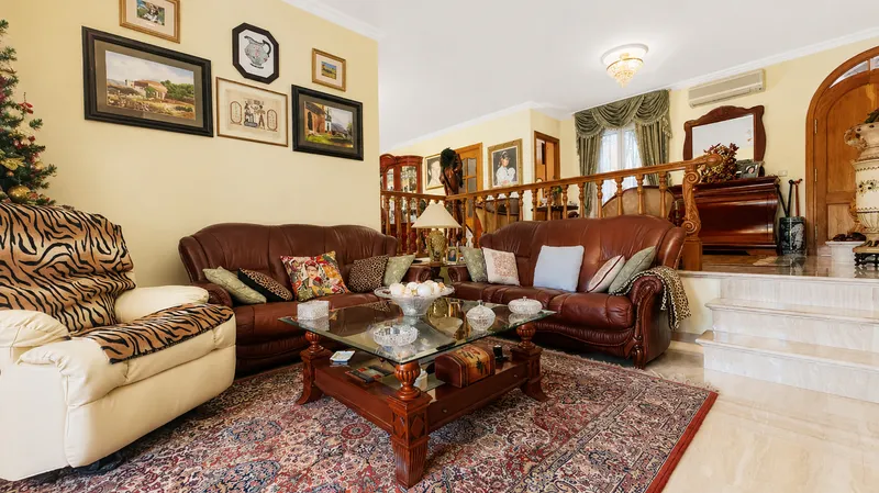 Traditional villa with guest apartment in Santa Ponsa Mas — photo 7