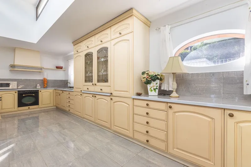 Spacious villa with fantastic views in a sought-after top location — photo 7