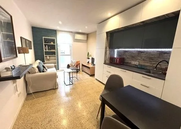 Flat / apartment in Cort, Palma de Mallorca — photo 1