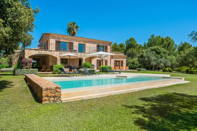 Luxurious villa for sale near Pollensa, Mallorca — photo 12
