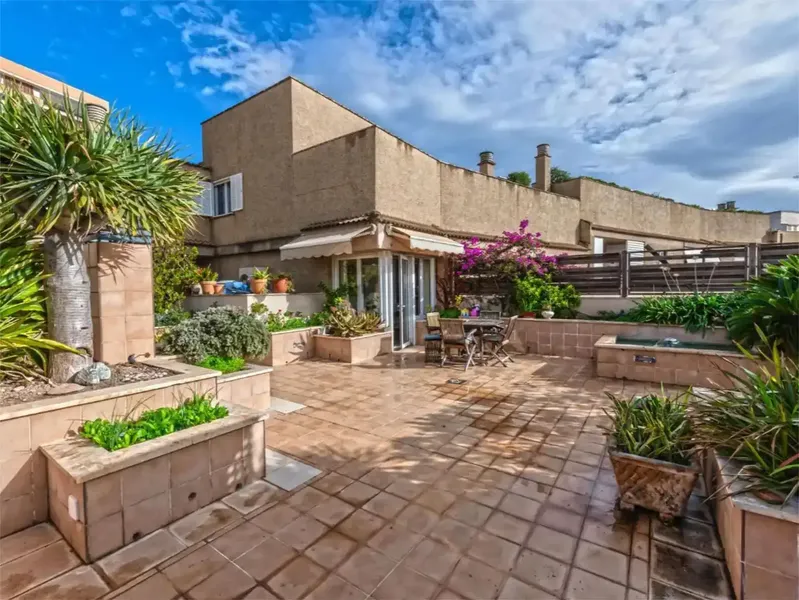 🏡 Particular vende amplio ático dúplex en zona Son Dameto – Palma de Mallorca — photo 4