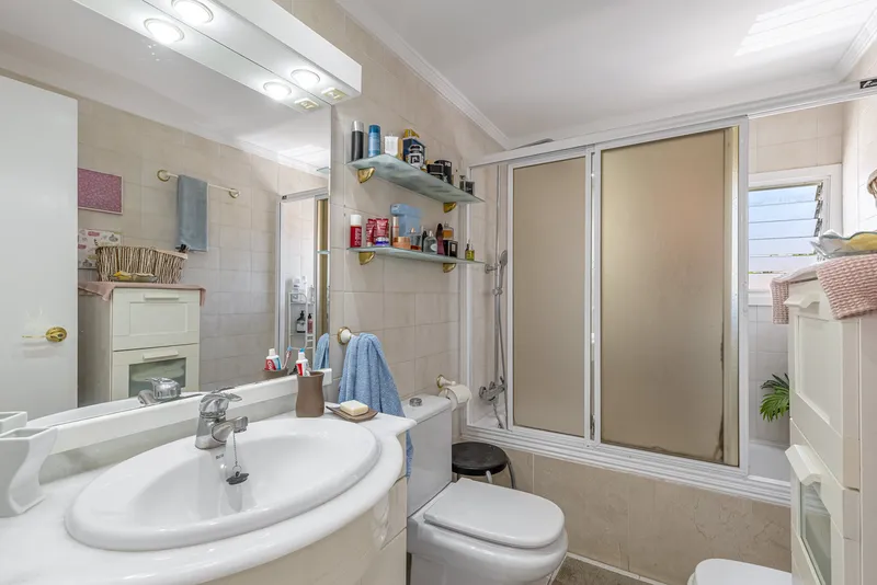 Apartment in Santa Ponsa with sea views — photo 9