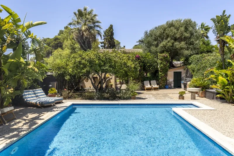 An authentic Mallorcan village house where tradition and lifestyle meet — photo 5