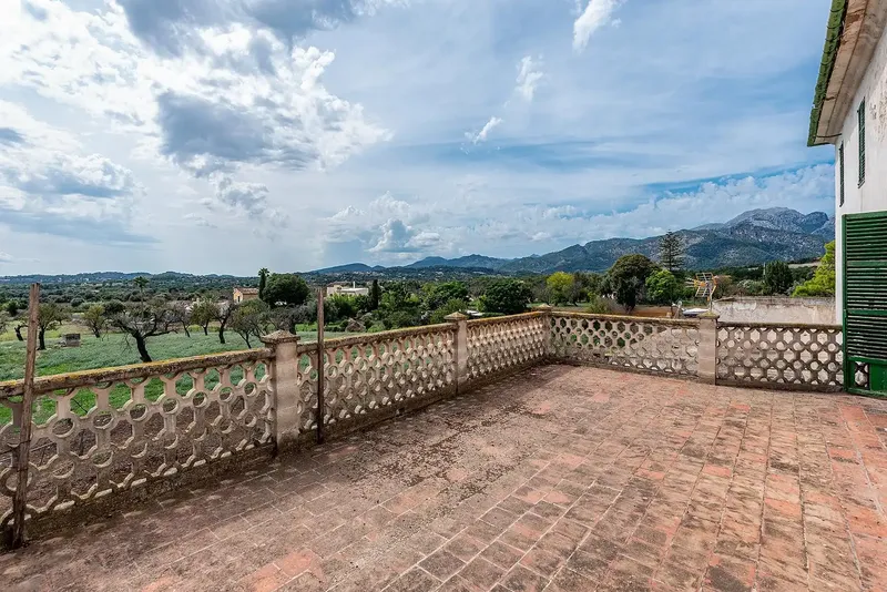 Discover this hidden gem in Campanet: a spectacular rustic estate offering a world of possibilities, with a construction of 1,228 — photo 11