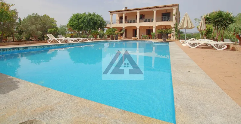 Country house for sale in Porto Cristo — photo 1