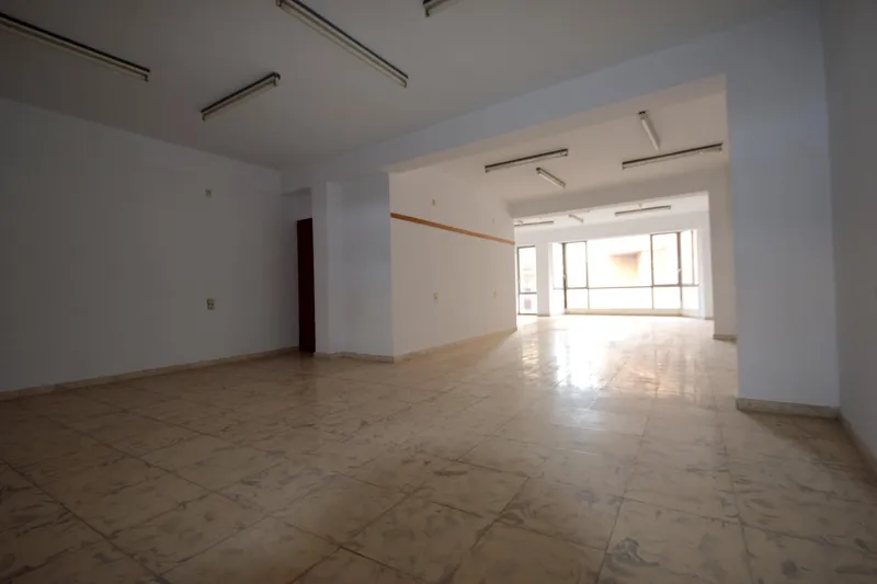 Commercial building in the heart of Manacor (Galerias Caldentey) — photo 7