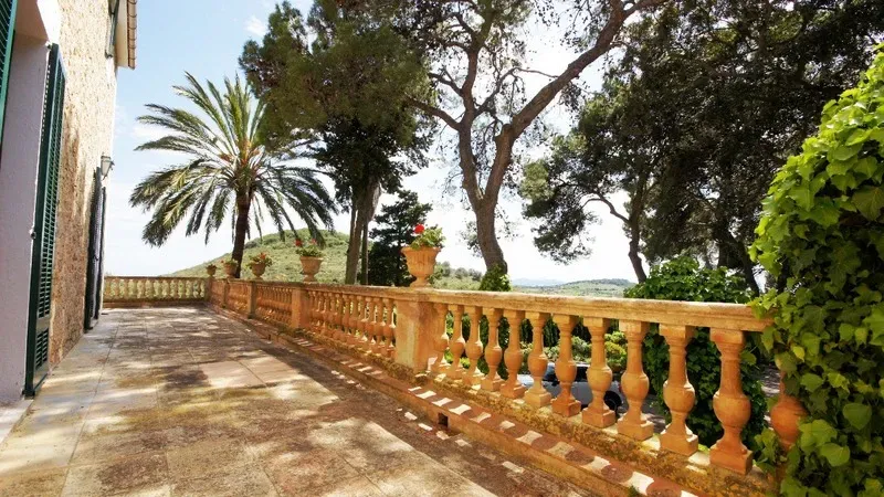 Historic rustic finca in idyllic spot in Manacor — photo 11