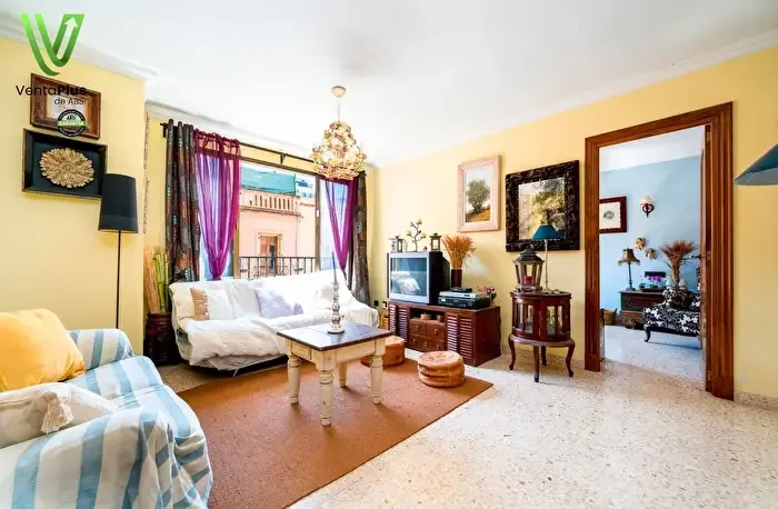 Piso en venta de 3 habitaciones en Llevant, Pere Garau — photo 1