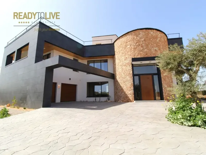 In the quiet and sought-after coastal area of Sa Ràpita (Campos), just minutes from the famous Es Trenc beach, stands this impressive new — photo 1