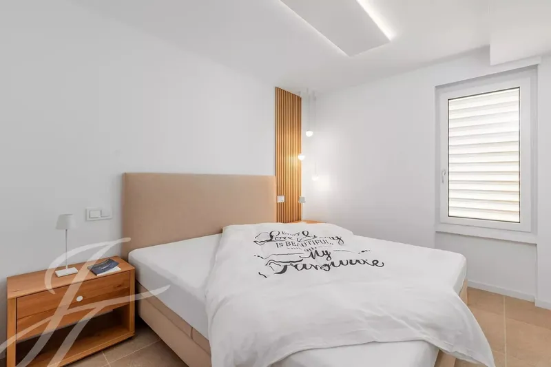 Stylish sea-view apartment near the beach in Illetes (Ses) — photo 8