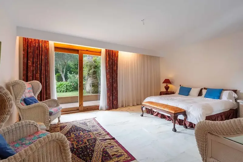 Charming villa in Son Vida with golf course views — photo 10
