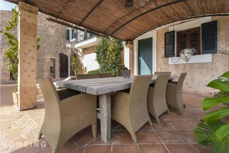 Charming village house with pool, garden, garage and magnificent views — photo 11