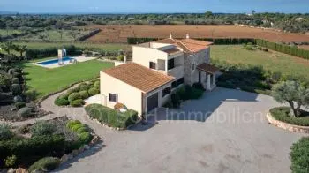 379571: Like-new Finca in Urban Location with Pool — photo 3