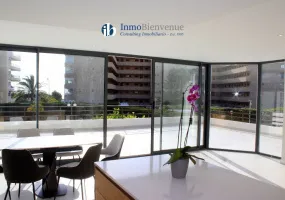 Modern Apartment with Large Terrace — photo 1