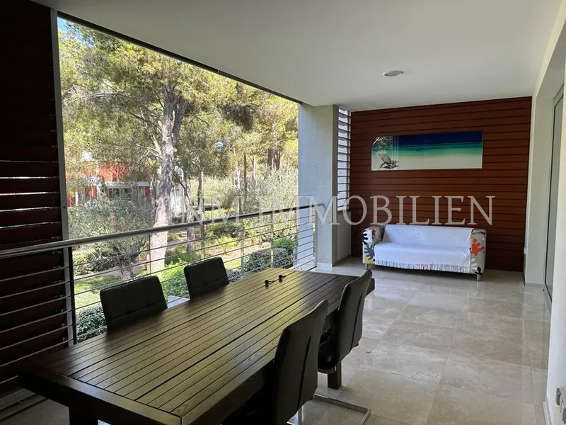 169m² apartment with 4 rooms, pool and terrace for sale — photo 4