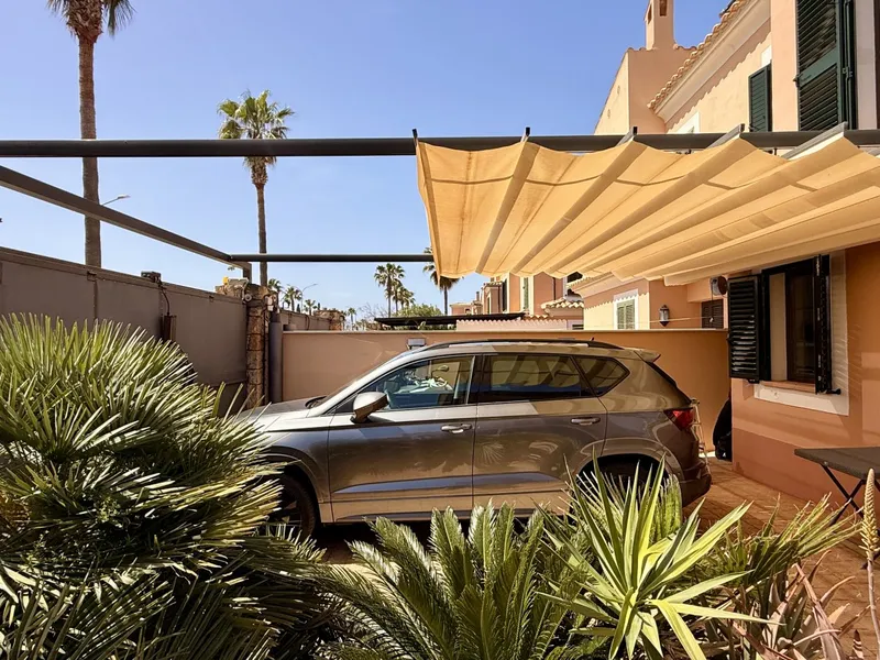 Semi-detached house with beautiful garden and swimming pool for sale — photo 9