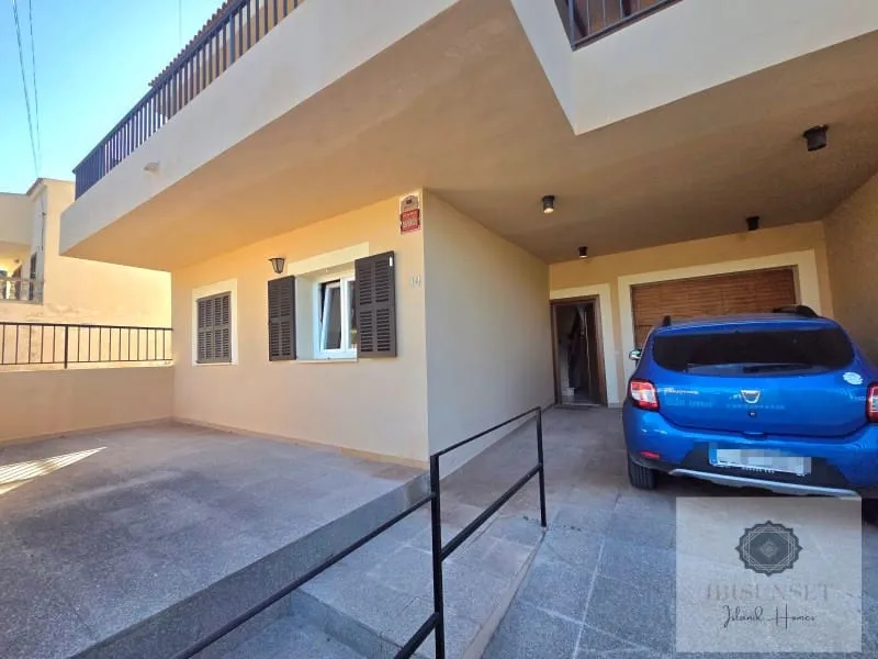 Villa for sale in Son Servera — photo 1