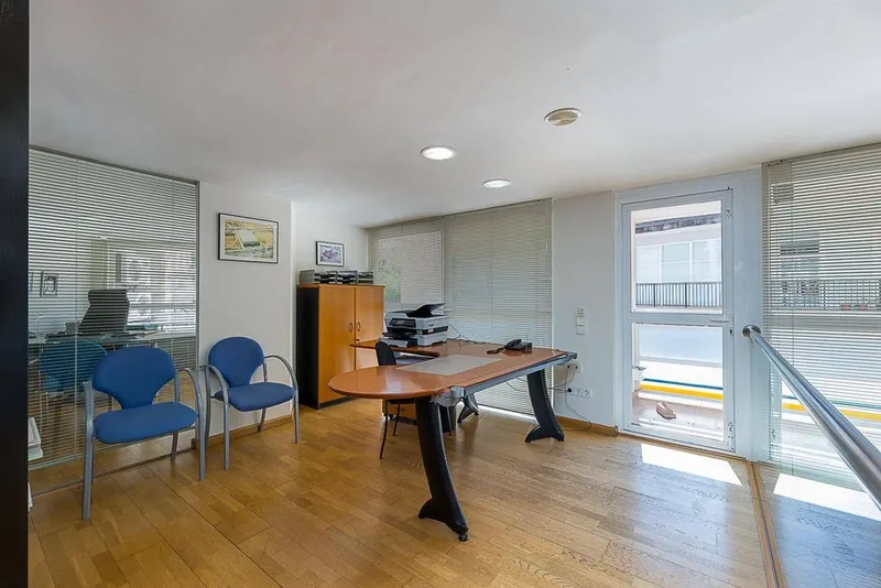 Office in Palma de Mallorca, Province of Balearic Islands — photo 7